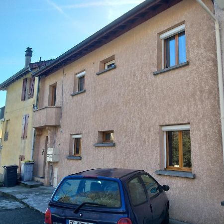Location A.M.I Bellegarde-sur-Valserine Exterior foto