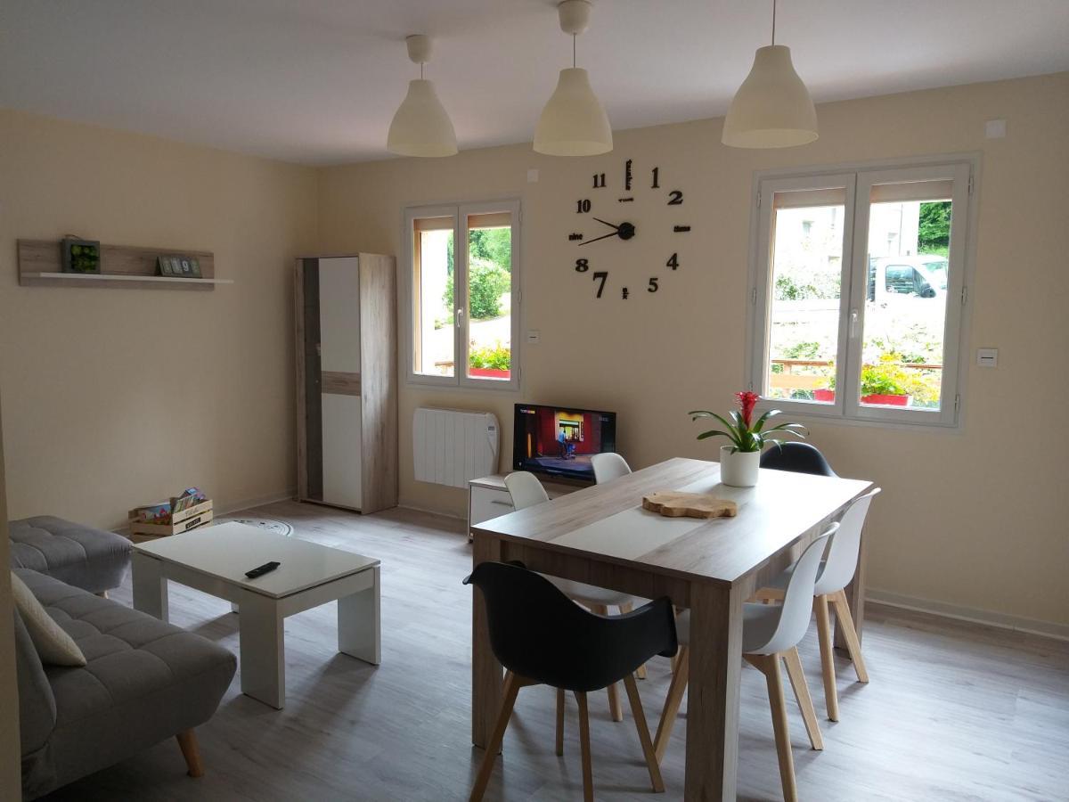 Location A.M.I Bellegarde-sur-Valserine Exterior foto
