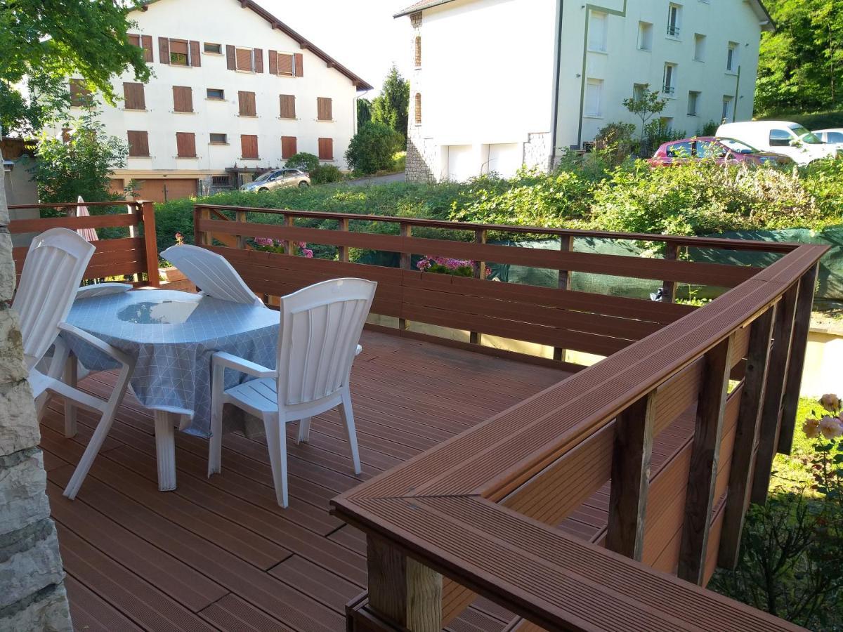 Location A.M.I Bellegarde-sur-Valserine Exterior foto
